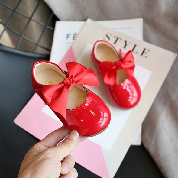 Ribbon bow patent red shoes