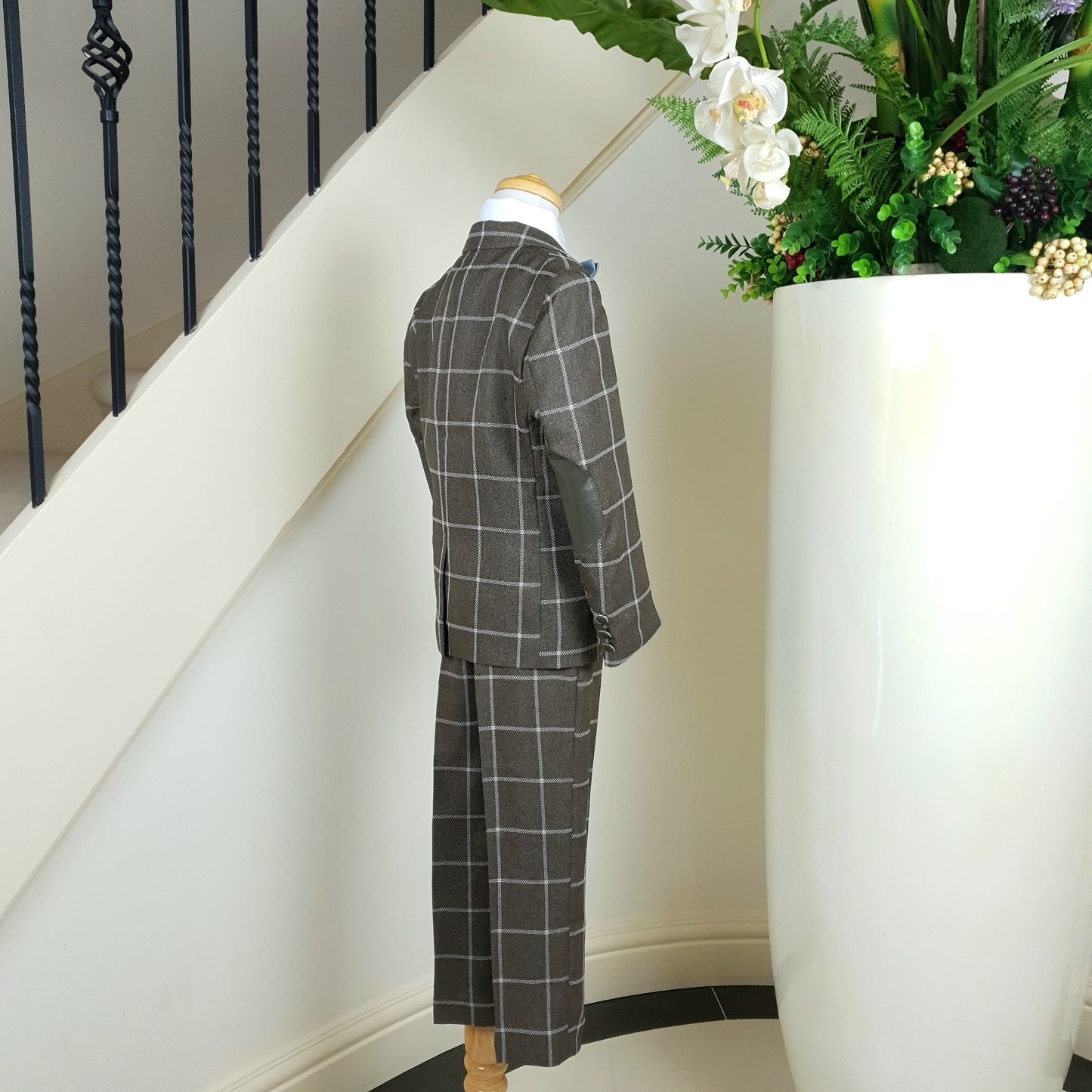 Classic olive green checkered suit set