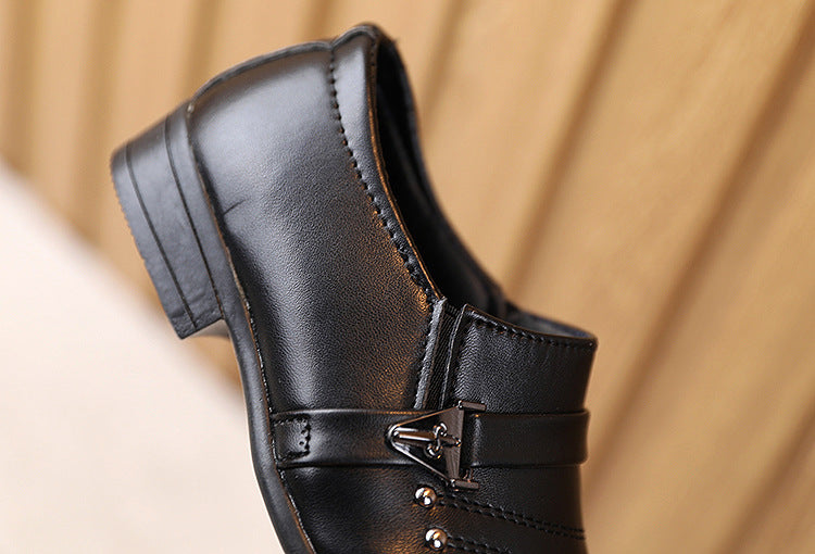 Formal black slip-on shoes